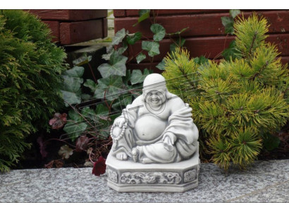 Buddhas skulptūra akmens stilā. Liela skulptūra dekoratīva dārzam figūra.